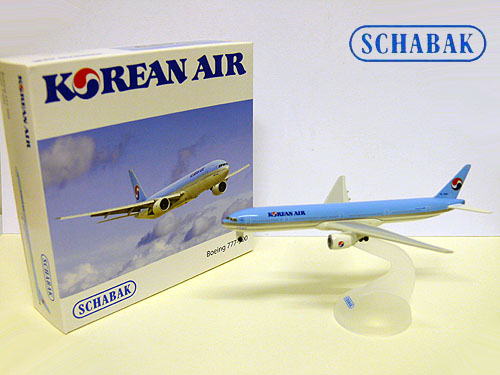 SCHABAK Boeing 777 300 Flugzeug Modell 1600 Metall NEUWARE